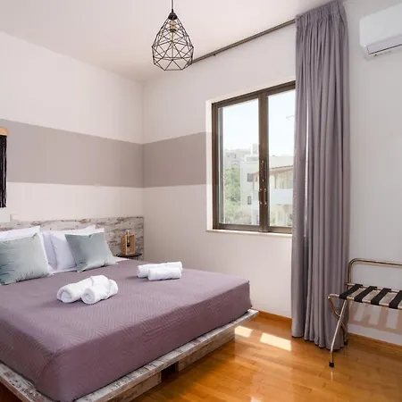 Appartamento Nima1 4 Bedroom Centraly Located In Rethymno